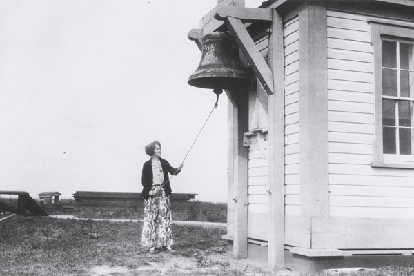 Mable Bartow at Fog Bell